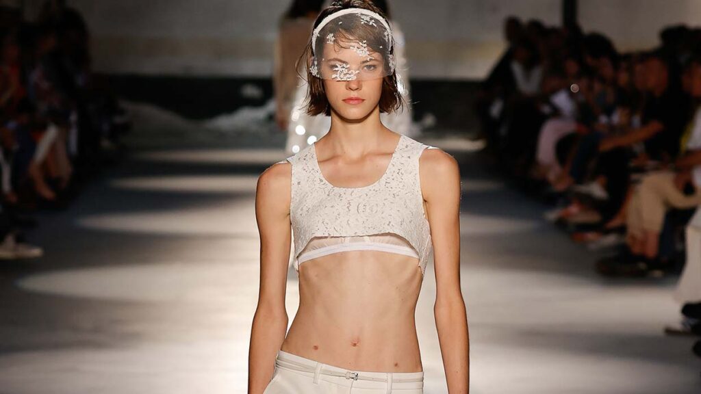 Lasciatevi ispirare da questi look moda (da sposa) per l'estate 2024 - Photo courtesy of N21