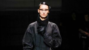 ‘Grandmacore’, la tendenza super fashion per l'autunno inverno 2024 2025 - Photo courtesy of Prada