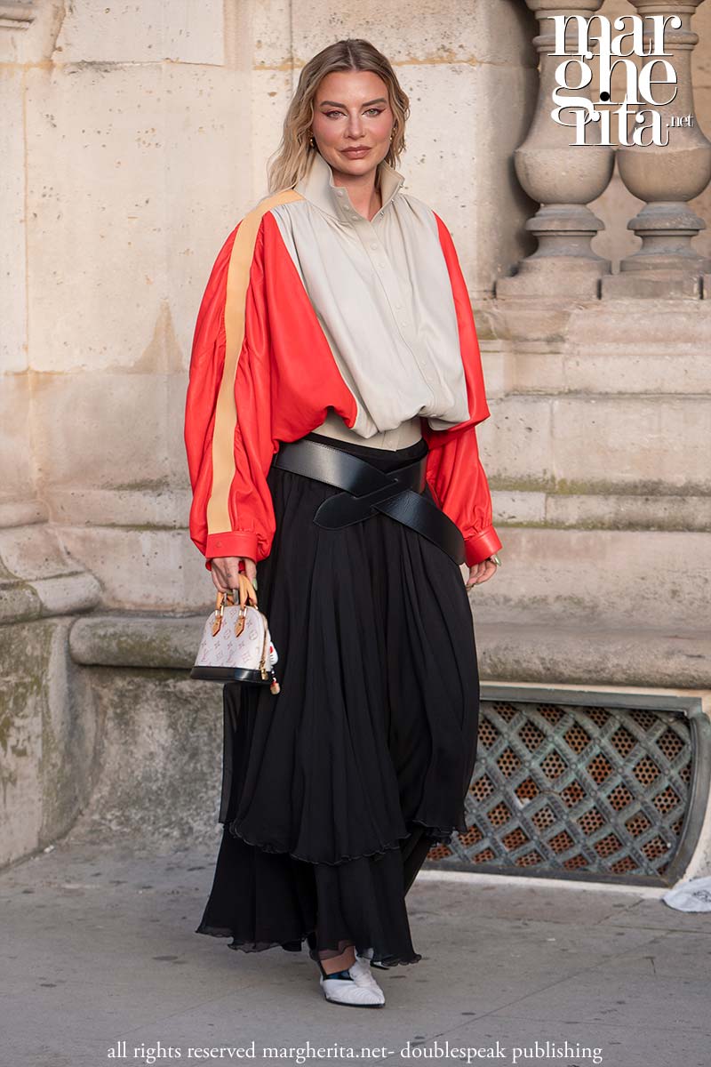 I migliori look streetstyle alla sfilata di Louis Vuitton - Photo Charlotte Mesman