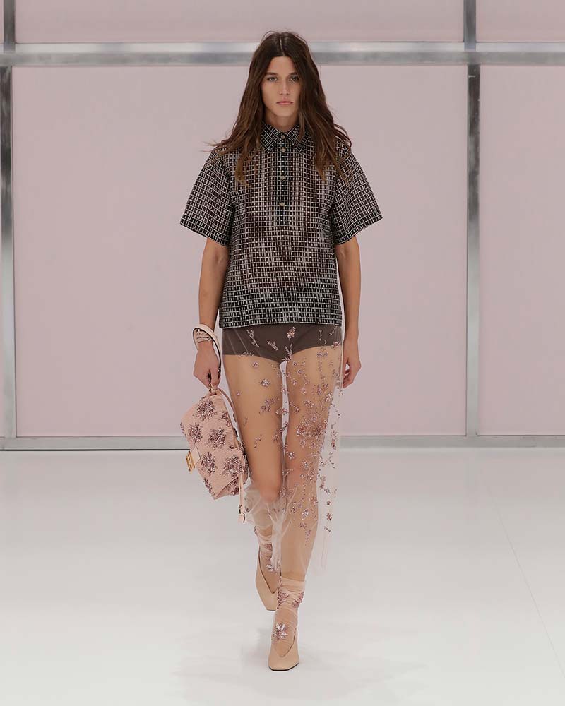 10 Tendenze borse per la primavera e l'estate 2025 - Photo courtesy of Fendi